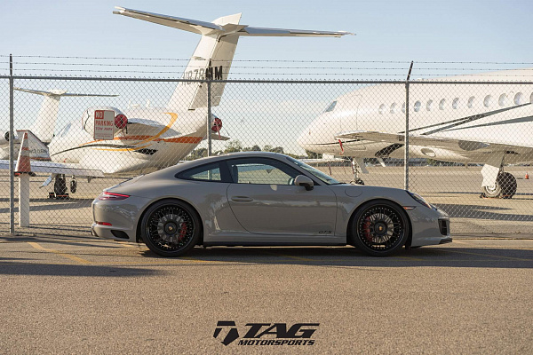 Фото дисков HRE 540C Черный сатин на Porsche 911 VII