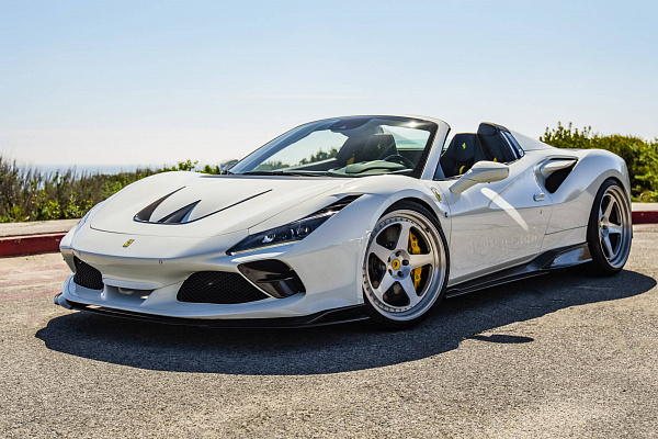 Фото дисков HRE 305 Глянцевый лак на Ferrari F8