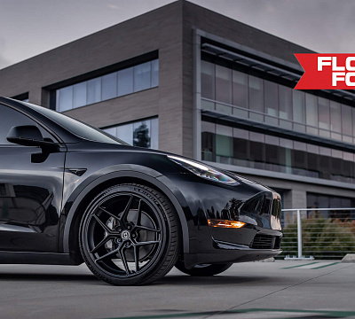 Фото дисков HRE FF11 на Tesla Model Y