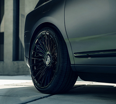 Фото дисков Vossen S17-15T на Rolls-Royce Cullinan