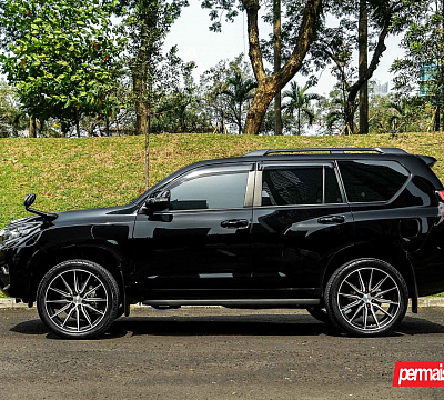 Фото дисков Vossen HF6-1 на Toyota Land Cruiser Prado 150