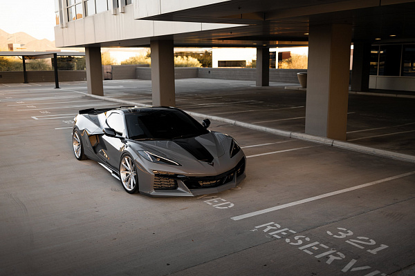 Фото дисков Brixton Forged R11-R Глянцевый лак на Chevrolet Corvette C8