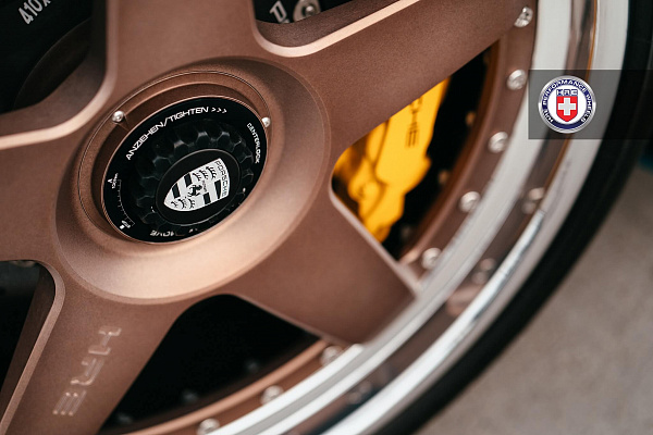 Фото дисков HRE C105 Сатиновая бронза на Porsche 911 VII