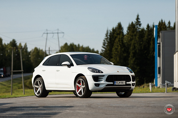 Фото дисков Vossen CG-201 Глянцевый лак на Porsche Macan I