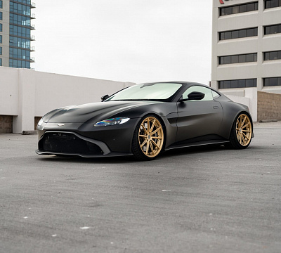 Фото дисков Brixton Forged R11-R на Aston Martin Vantage 4