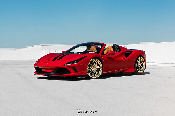 Фото дисков Anrky S3-X1 Глянцевое золото на Ferrari F8