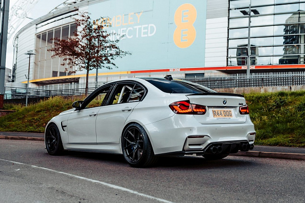 Фото дисков Bola FP2 Черный сатин на BMW 3/M3 (F3x/F80)