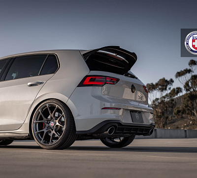 Фото дисков HRE 521M на Volkswagen Golf VIII