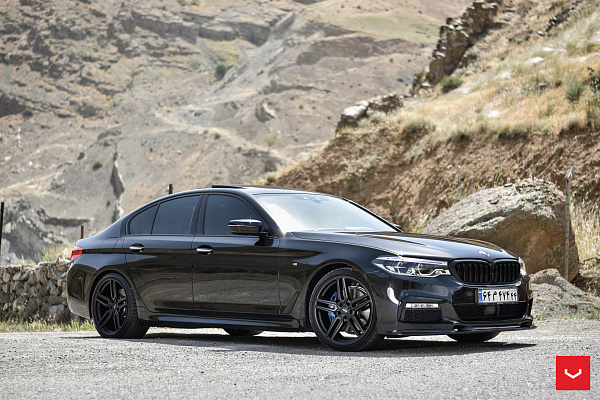 Фото дисков Vossen HF-1 Черный сатин на BMW 5/M5 (G30/F90)