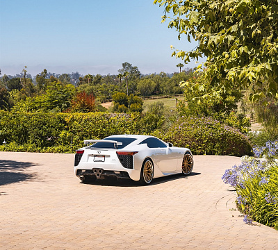 Фото дисков Anrky AN30 на Lexus LFA