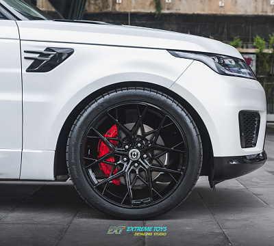 Фото дисков HRE FF10 на Land Rover Range Rover Sport II