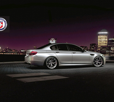 Фото дисков HRE S101 на BMW 5/M5 (F10)