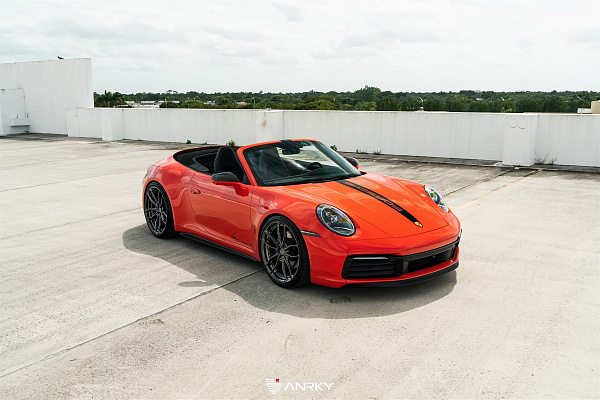 Фото дисков Anrky AN21 Глянцевый темный лак на Porsche 911 VIII