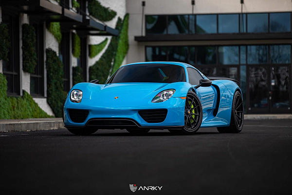 Фото дисков Anrky AN38 Черный сатин на Porsche 918 Spyder