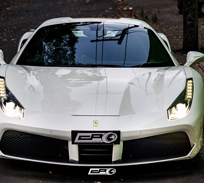 Фото дисков HRE P104 на Ferrari 488