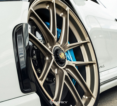 Фото дисков 1886 Wheels XR001 на Porsche 911 VIII