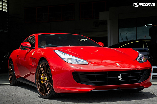 Фото дисков HRE P104SC Глянцевая бронза на Ferrari GTC4Lusso