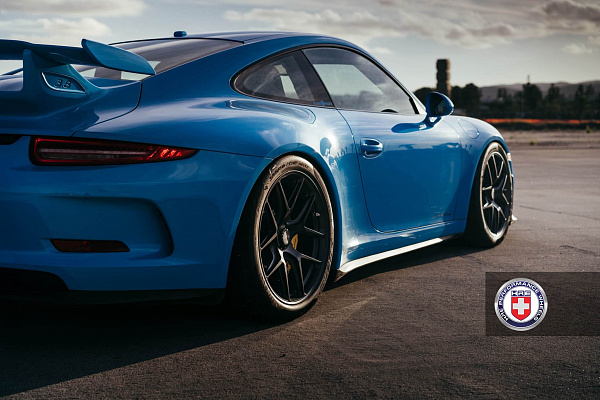 Фото дисков HRE R101 Черный сатин на Porsche 911 VII