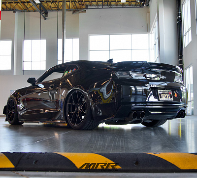 Фото дисков MRR FS06 на Chevrolet Camaro VI