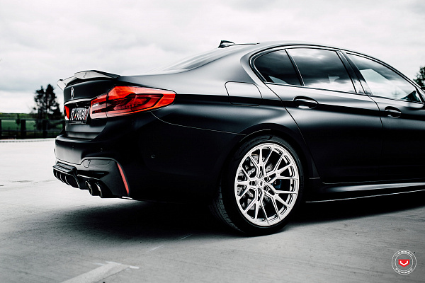 Фото дисков Vossen M-X3 Глянцевый лак на BMW 5/M5 (G30/F90)