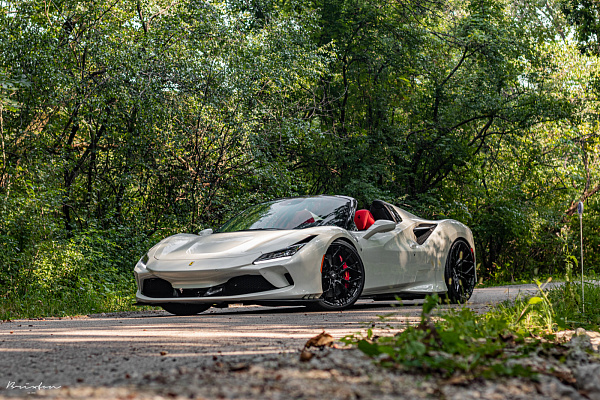 Фото дисков Brixton Forged PF10 Черный глянец на Ferrari F8