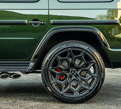 Фото дисков Kahn Type 57 RS на Mercedes-Benz G-Class III