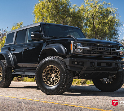 Фото дисков Vossen HFX-1 (6-Lug) на Ford Bronco