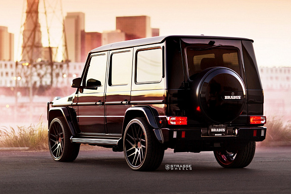 Фото дисков Strasse Wheels SM7T Deep Concave Черный сатин на Mercedes-Benz G-Class II