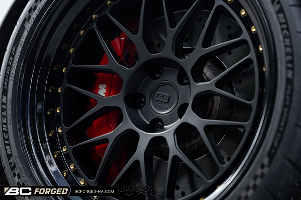 Фото дисков BC Forged LE81 // MLE81 Черный матовый на BMW 3/M3 (G2x/G80)