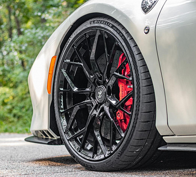 Фото дисков Brixton Forged PF10 на Ferrari F8