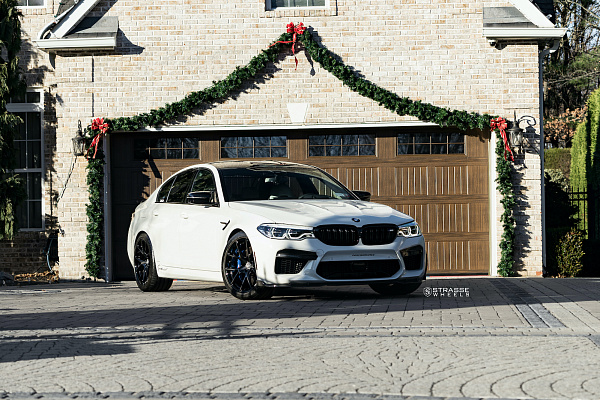 Фото дисков Strasse Wheels SM5R Deep Concave Monoblock Другой цвет на BMW 5/M5 (G30/F90)