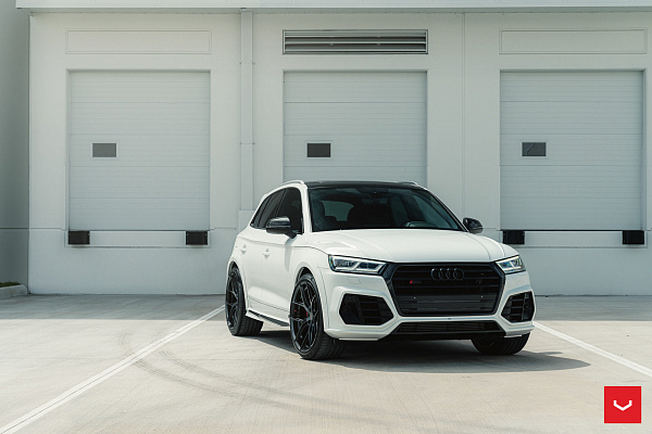 Фото дисков Vossen HF-5 Черный глянец на Audi Q5 (FY)