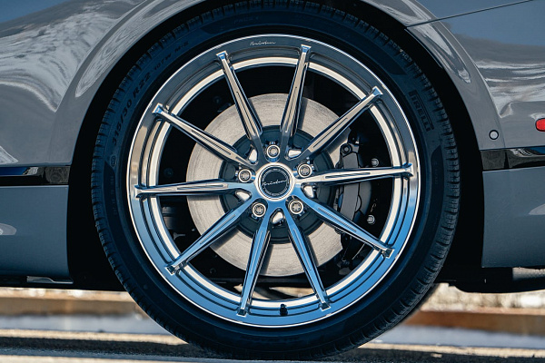 Фото дисков Brixton Forged R11-R Полированный лак на Bentley Continental GT III