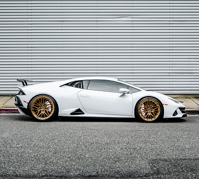 Фото дисков Brixton Forged VL4 на Lamborghini Huracan