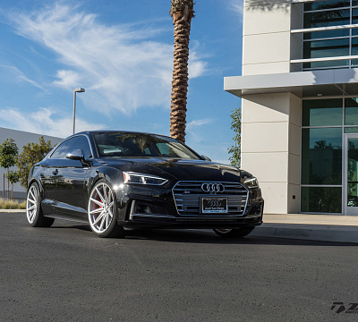 Фото дисков Vossen VFS-10 на Audi A/S/RS 5 (F5)