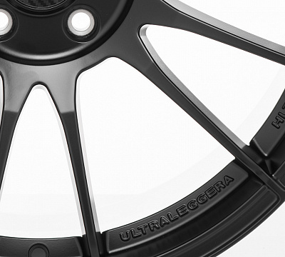 OZ Racing Ultraleggera HLT