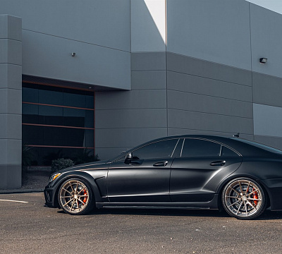 Фото дисков Anrky AN28 на Mercedes-Benz CLS (C218)