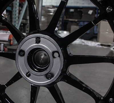 ADV.1 ADV10 Track Spec CS