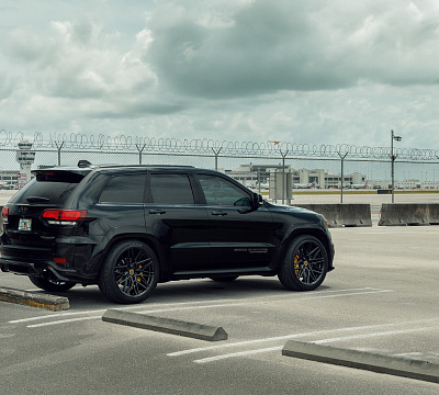 Фото дисков Vossen HF-7 на Jeep Grand Cherokee IV