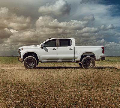 Фото дисков Vossen HF6-5 на Chevrolet Silverado IV