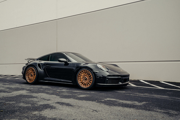 Фото дисков Brixton Forged HS1 Сатиновая медь на Porsche 911 VIII