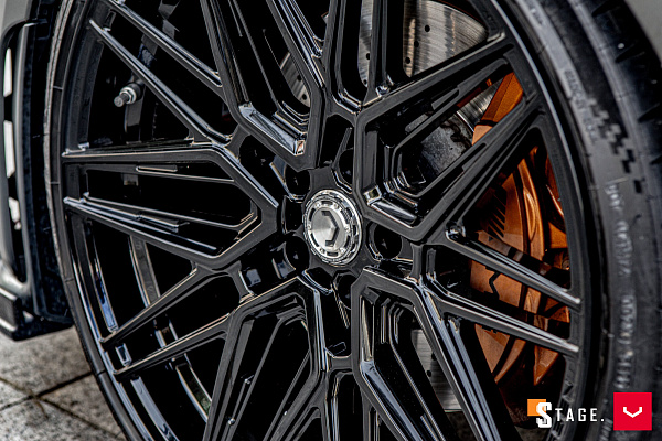 Фото дисков Vossen HF-7 Черный глянец на Mercedes-Benz CLS (C257)