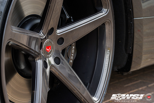 Фото дисков Vossen CG-201 Глянцевый темный лак на Rolls-Royce Wraith