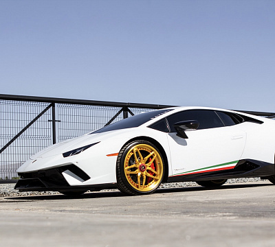 Фото дисков Savini SV82 на Lamborghini Huracan