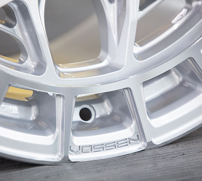 Vossen HFX-1 (6-Lug)