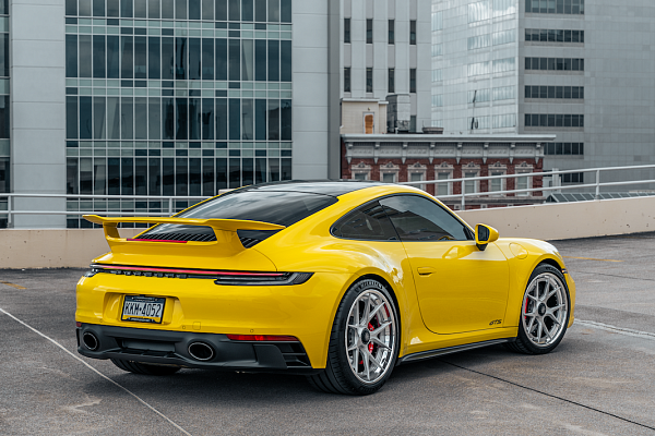 Фото дисков Strasse Wheels SM5R Deep Concave FS Сатиновый темный лак на Porsche 911 VIII