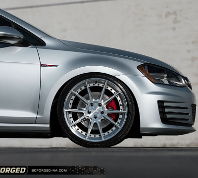 Фото дисков BC Forged HCA382 на Volkswagen Golf VII