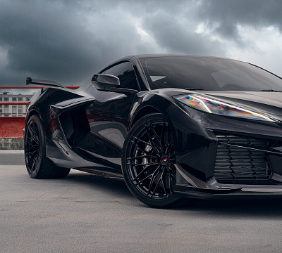 Фото дисков Vossen S21-02 на Chevrolet Corvette C8