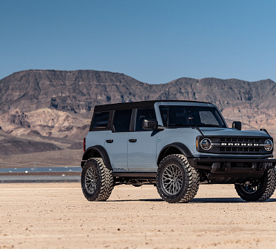 Фото дисков Vossen HF6-3 на Ford Bronco