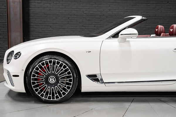 Фото дисков Brixton Forged LX01 Алмазная проточка на Bentley Continental GT III
